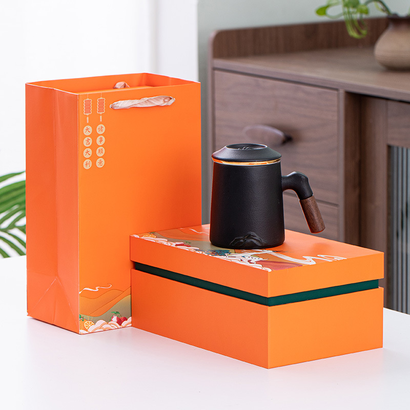 블랙 마운틴 워터 컵