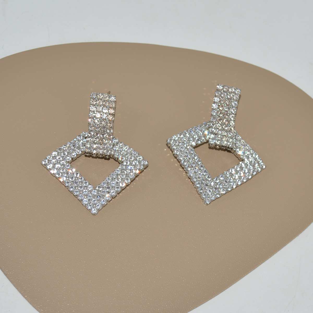 Fashion Geometric Square Diamond Earrings Alloy Drop Earrings display picture 1