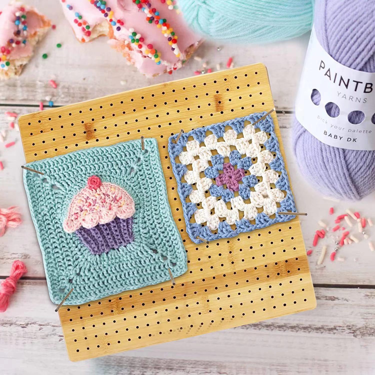 Tablero de agujeros de pintura en aerosol de Amazon, herramienta de ganchillo de lana, formador, regalo de abuela, tablero tejido de ganchillo para el hogar