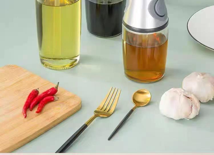 Grenzüberschreitende Glaskochölflasche mit Druckpumpe, Haushaltsgewürzbehälter mit Messskala, dosierkontrolliert, ölfrei, 500 ml