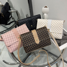 ����С����2023�����ļ����Sֱ�N���sŮʿ�����φμ��small bags