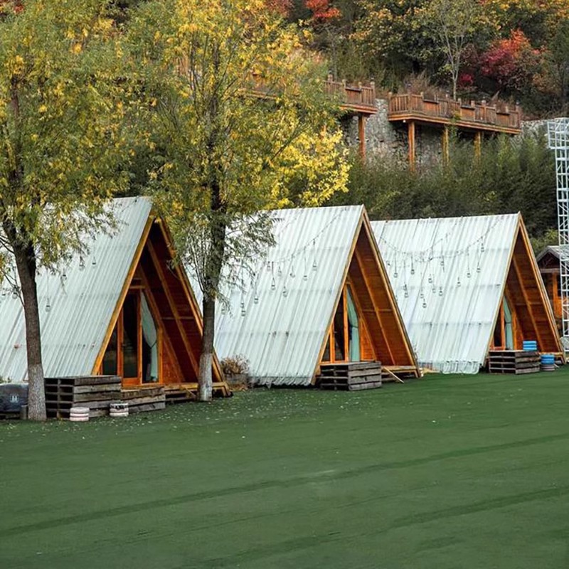 Carpa de lujo salvaje triangular al aire libre Carpa de campamento simple Carpa de techo Camping Simple B & B Restaurante Carpa de hotel