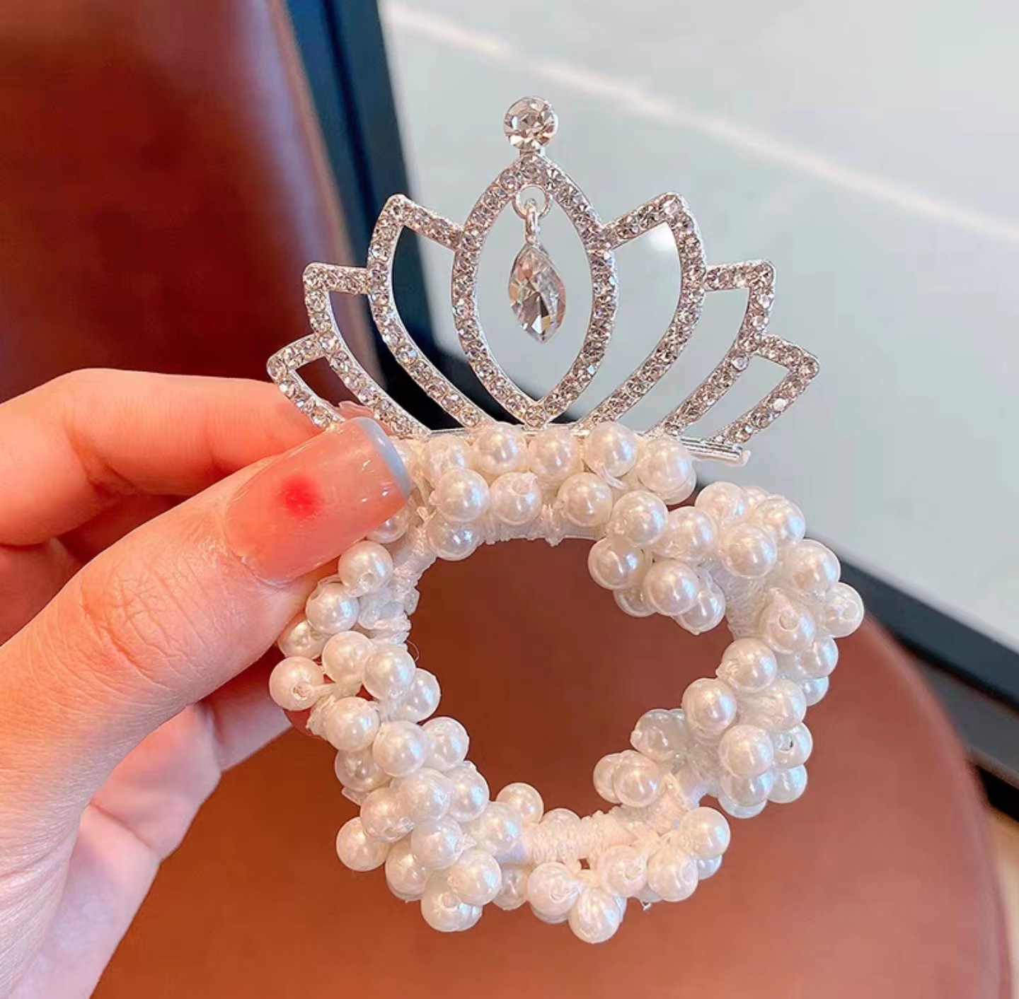 Accesorios para el cabello corona de princesa para niños perla bola cabeza Anillo para el cabello cuerda para el cabello niña corbata de pelo corona de perlas de todo fósforo