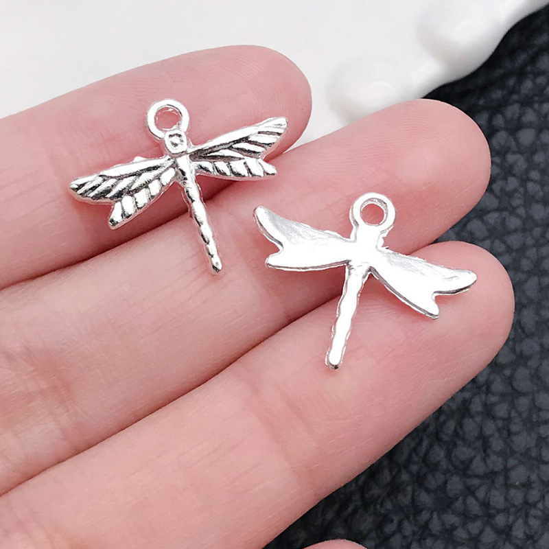 100種類の五色抜き蝶トンボミツバチ合金ペンダントdiyブレスレットキーホルダーアクセサリーバッグ|undefined