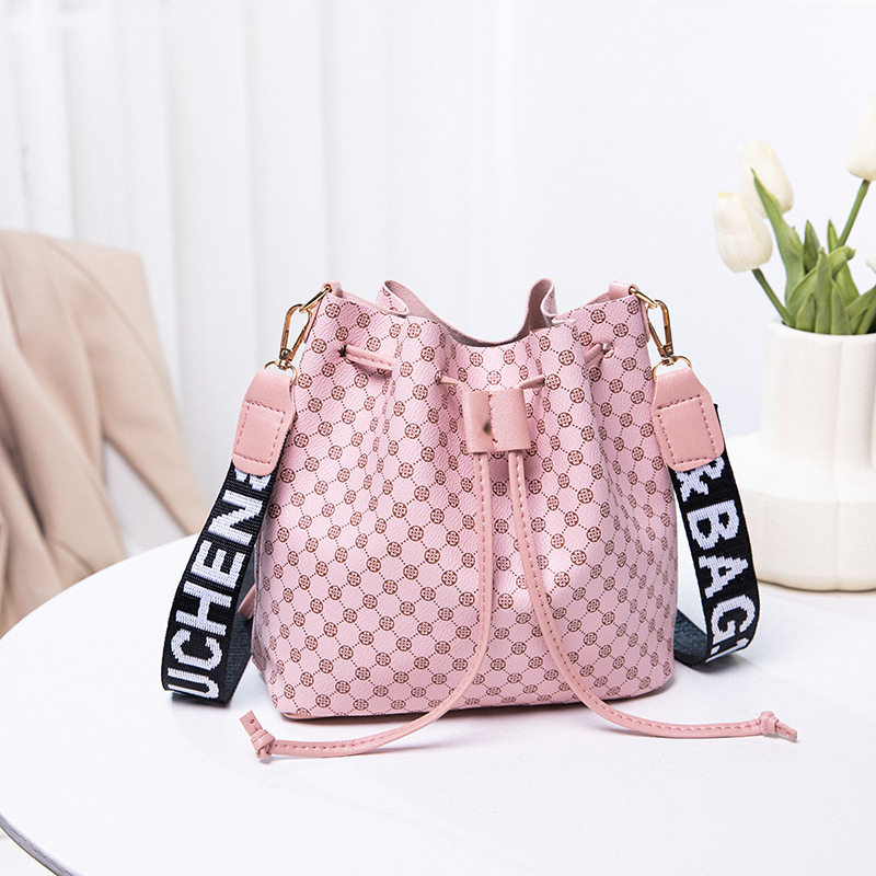 2022 verano nuevo bolso de hombro de moda de mujer bolsa de cubo de flores casuales bolsa de mujer comercio exterior transfronterizo bolsa de mujer bolsa al por mayor