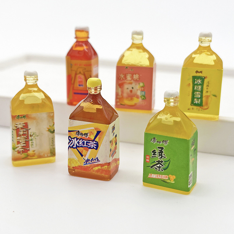 Simulated Large Bottle of Green Tea Drink Miniature Food Toy Mini Small Bottle Cream Glue Micro Landscape DIY Doll House Accessories