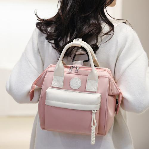 High-quality, lightweight mom's bag for young trendy moms, perfect for taking kids out, hand-held, single-shoulder, cross-body, stylish dual-shoulder bag