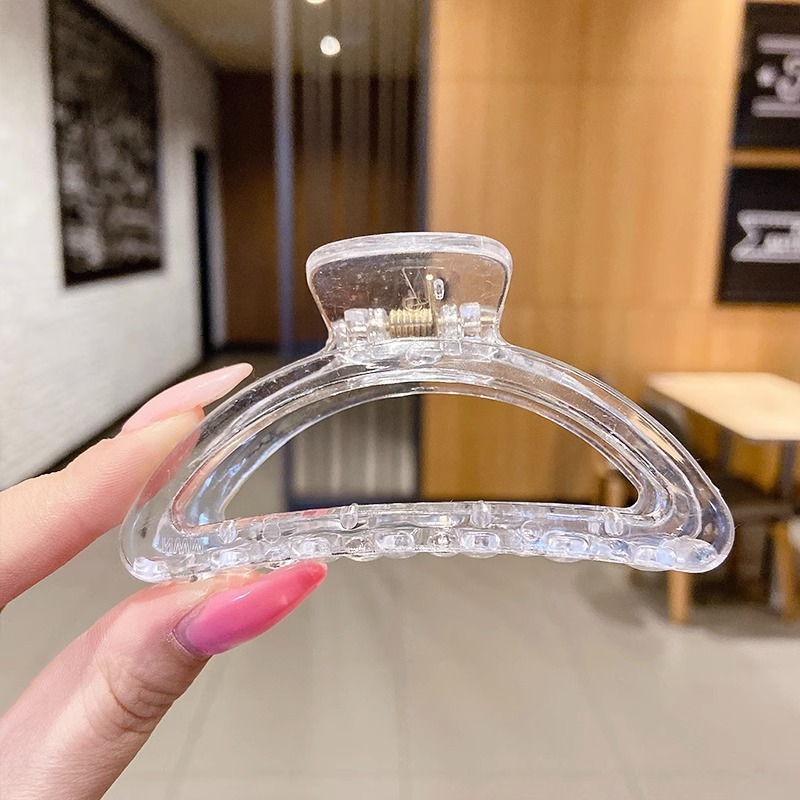 ミルクコーヒー色インスタイル大型サメクリップハイエンドヘアアクセサリー女性のつや消しヘアクリップかわいい卸売|undefined