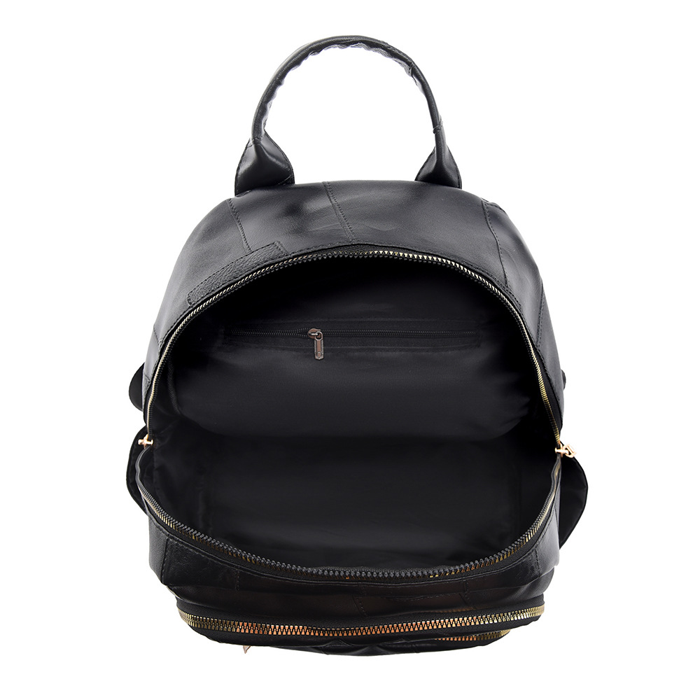 Mochila femenina 2024 nueva mochila de cuero suave simple de gran capacidad bolso ligero de moda bolso de viaje de viaje