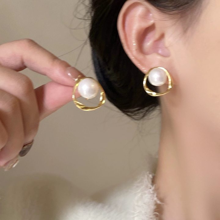 2025 nuevo estilo flor borla sin agujeros para las orejas placa de incienso para mosquitos pinzas para las orejas para las mujeres, pendientes de lujo ligero de alta calidad, pinzas para las orejas indoloras