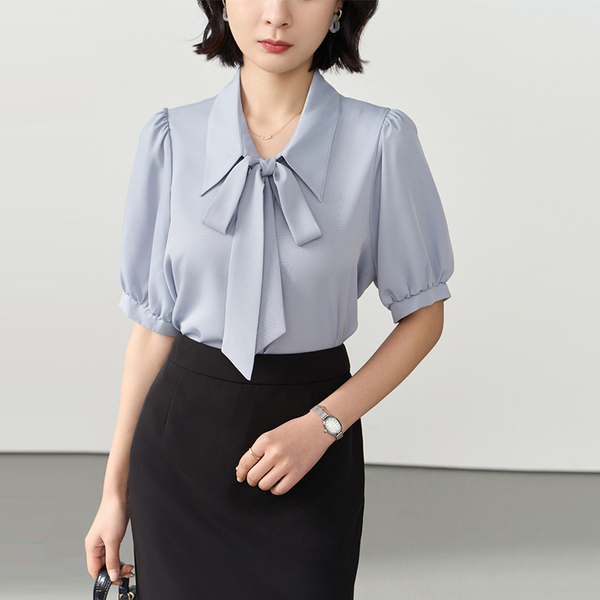 White shiffon professional shirt with bow