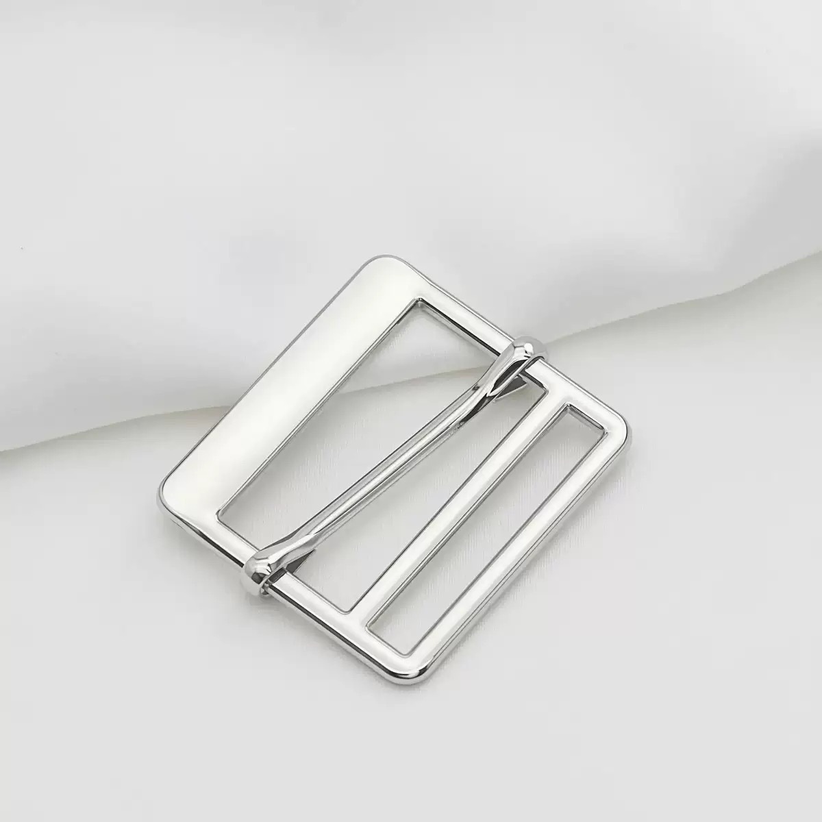 现货供应 马甲肩带调节扣 锌合金日字扣 五金拉心扣DIY