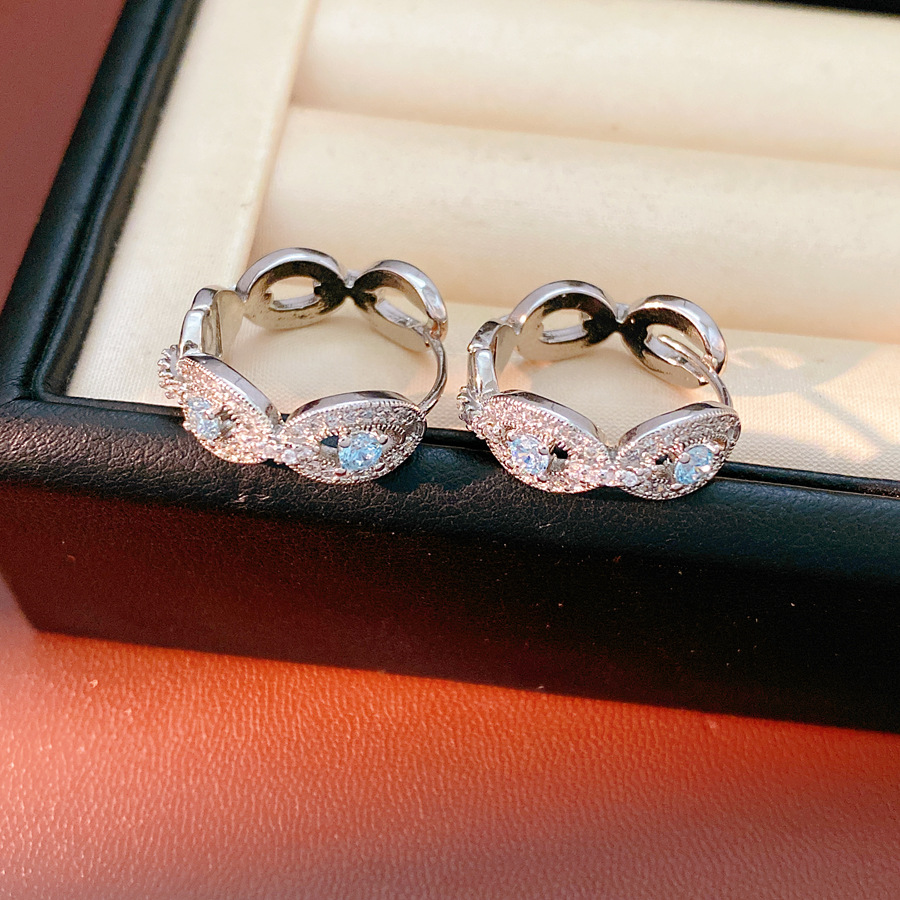El Ear Buckle - Silver