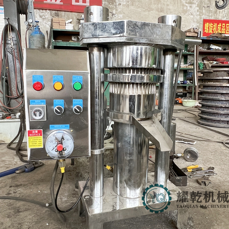 小型150芝麻榨油机 车载集市芝麻瓜子压榨油设备 60Mpa杏仁压榨机