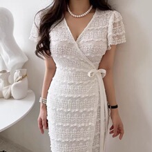 韩国chic气质蕾丝V领高级感一片式淑女飞飞袖连衣裙女装2025新款