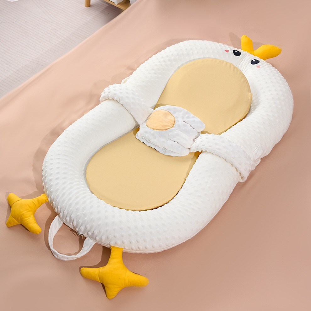 Appeases children's universal handheld bed for new born