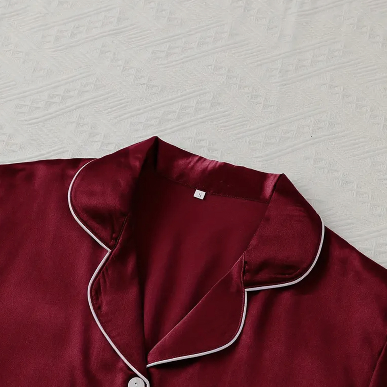 Nuevo pijama europeo y americano transfronterizo, tiras de verano, pantalones cortos básicos de manga corta de color sólido, trajes casuales de servicio a domicilio para damas al por mayor