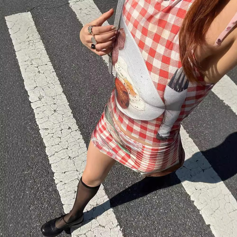 Europe and the United States cross-border ins summer dining table element personality two-piece hot girl street funny camisole skirt set