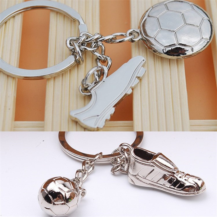 世界杯足球钥匙扣金属国足钥匙链足球鞋公司社团活动礼品刻字logo
