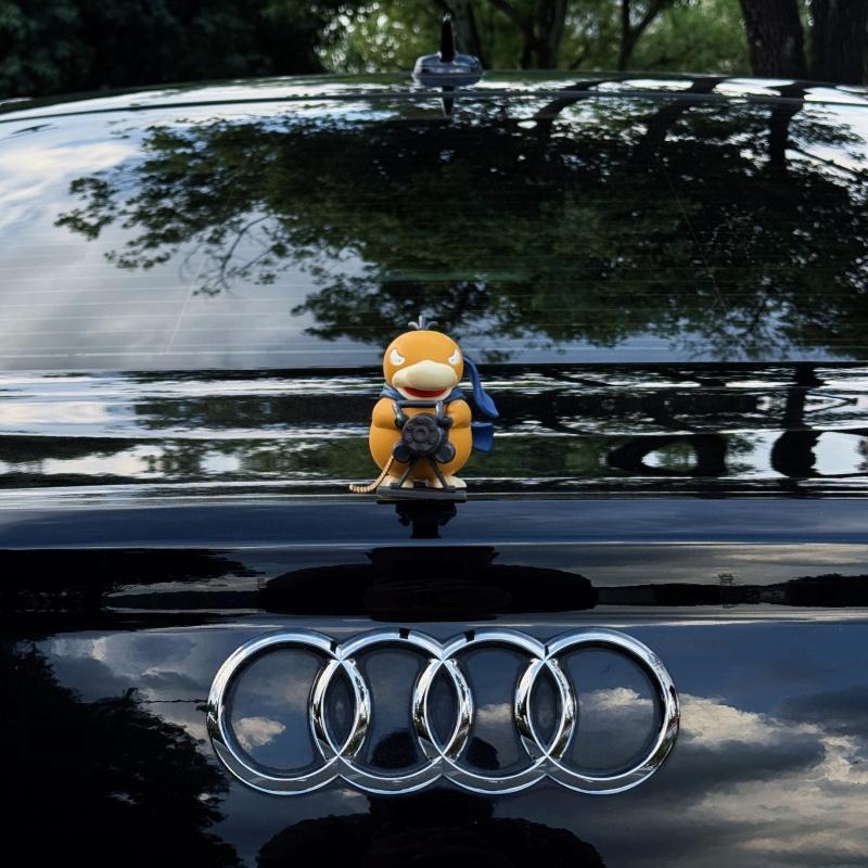 Car-Mounted Gatling Duck Ornament Dashboard Creative Exterior Funny Roof Tail Ornament Doll