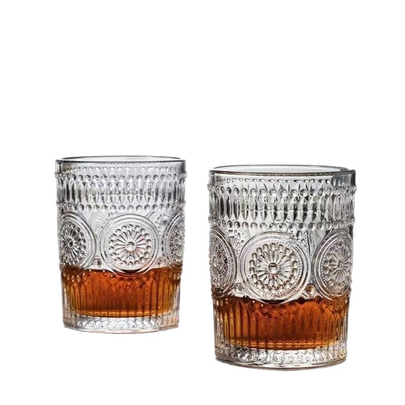 中古水杯