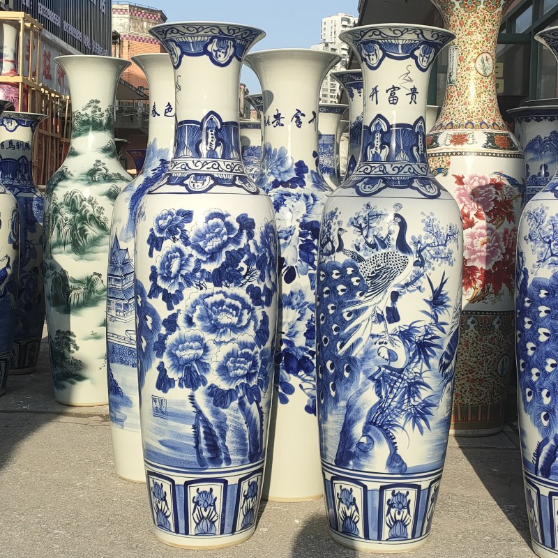 Cerámica de tierra gran vasija de flores esmaltado porcelana azul pintada a mano florecer adornamientos ricos y grandes adornos de regalo de apertura de hotel