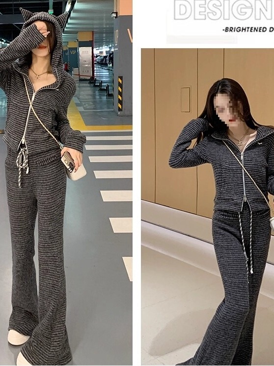 A Complete Set of Korean-Style Age-Reducing Internet Celebrity Super Popular Sports and Leisure Hooded Sweatshirts and Micro-Flared Pants for Autumn Wear