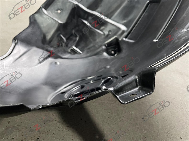 Suitable for Mercedes-Benz Glb Fender Liner A-Class B-Class Front Wheel W177 Small Cover Plate W247 Triangle Plate Gla Mudguard