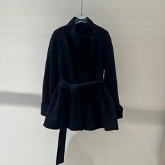 艾**丝2025冬新款通勤简约收腰显瘦小香风毛呢外套大衣AR234142