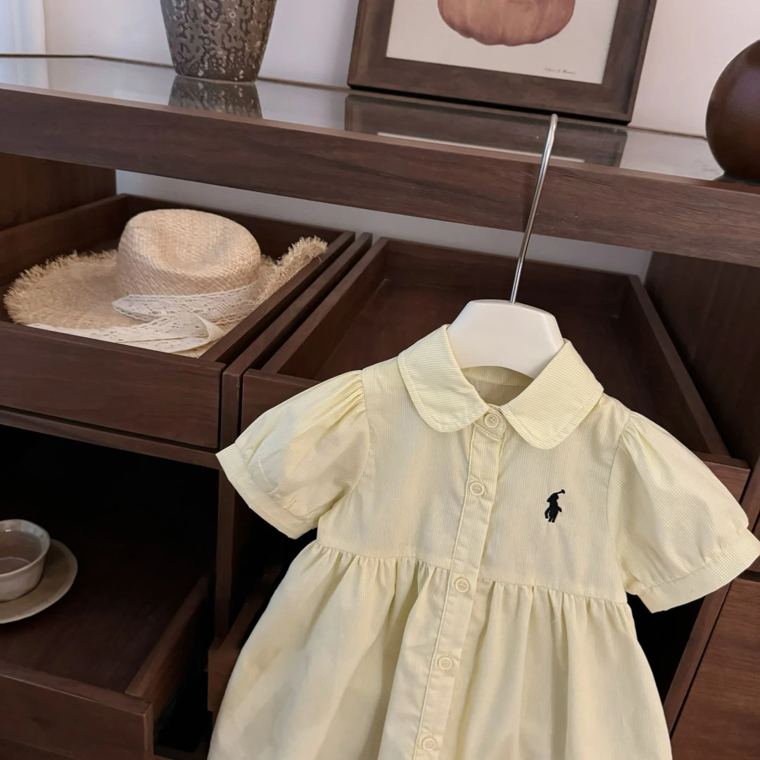 [Xianning Seven] ¡Estudiantes de arte de Man Gao! Ropa para niños coreanos, niña, pajarita dulce, solapa, falda de chaleco de estilo universitario