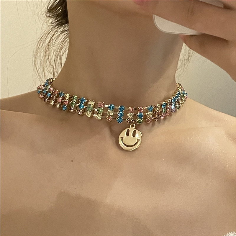 Color Three-row Diamond Golden Smiley Face Pendant Choker Wholesale Jewelry Nihaojewelry display picture 6