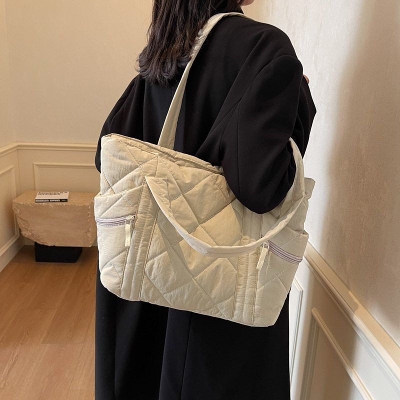 时尚菱格棉布手提托特包包女2024新款韩版大容量通勤上课单肩包女