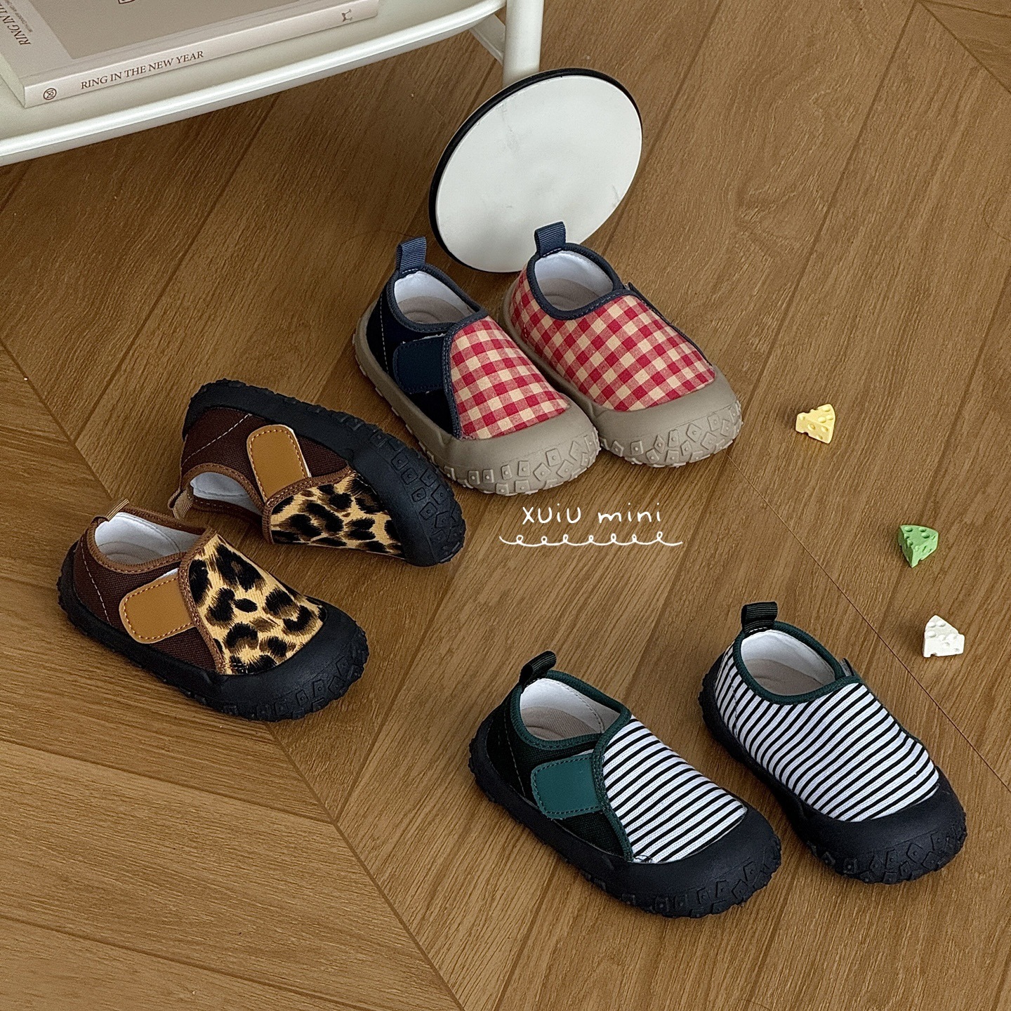 XSHX韩系布鞋幼儿园秋薄款帆布宽头软底魔术贴透气舒适学步男女童