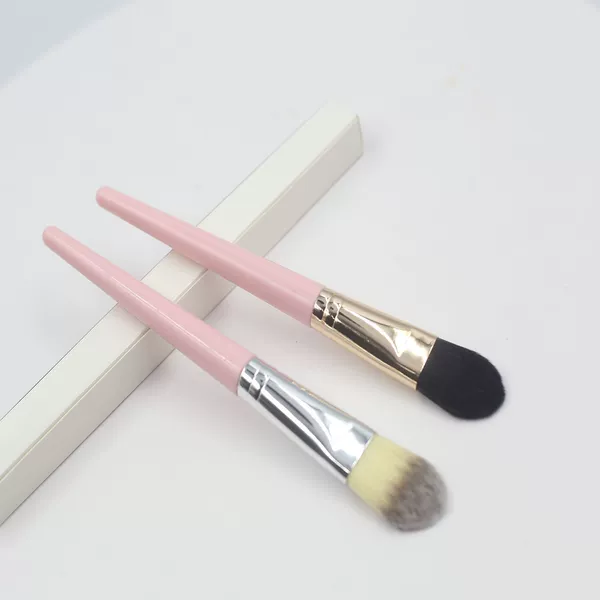 Facial mask brush single color