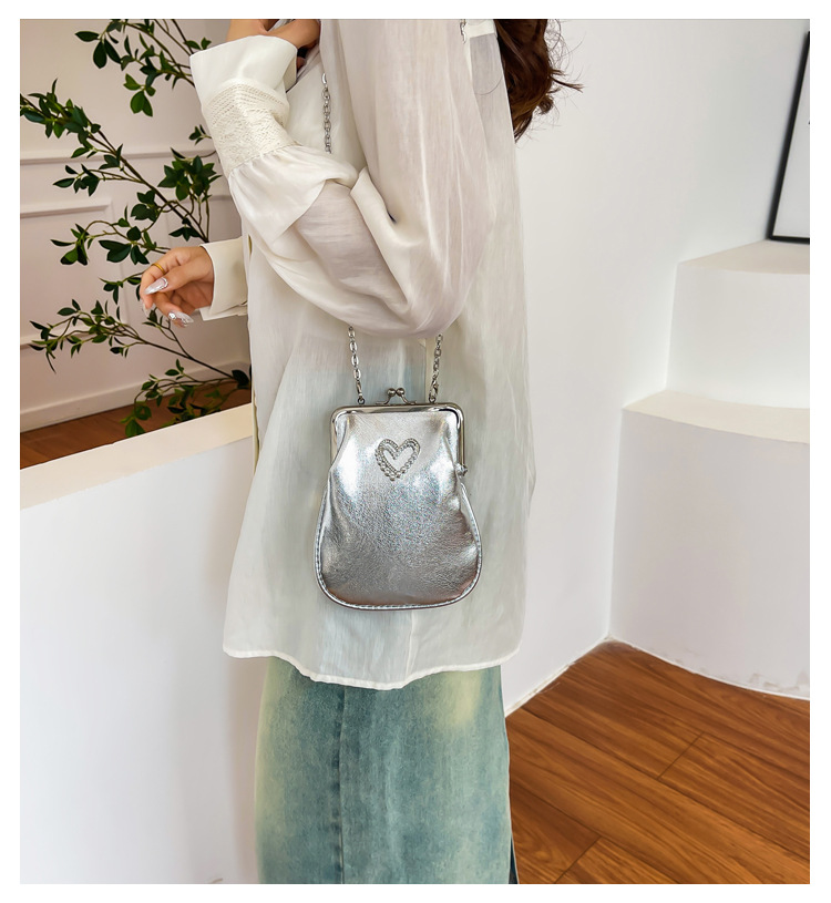 Personalized, fashionable and casual shell phone bag, new retro crossbody bag, lapel handbag, commuting single-shoulder crossbody bag full figure