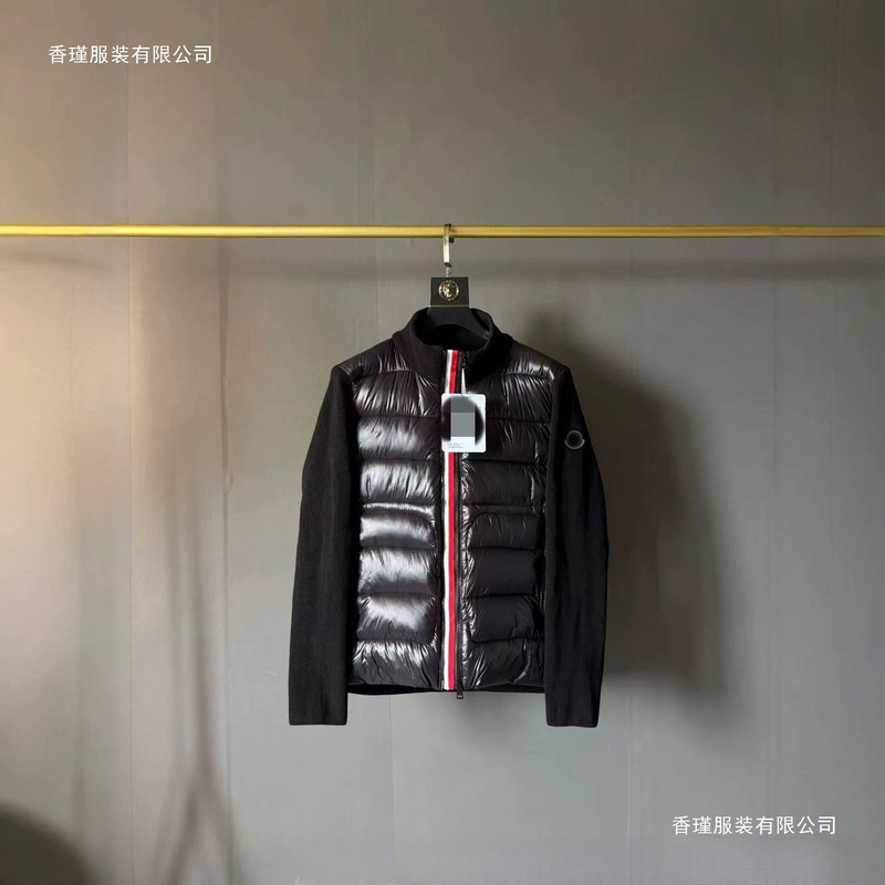 European cross-border 2026 new product: Men's hooded down jacket, winter fashion, patchwork knitted cardigan, short top, black European cross-border 2026 new product: Men's hooded down jacket, winter fashion, patchwork knitted cardigan, short top, black