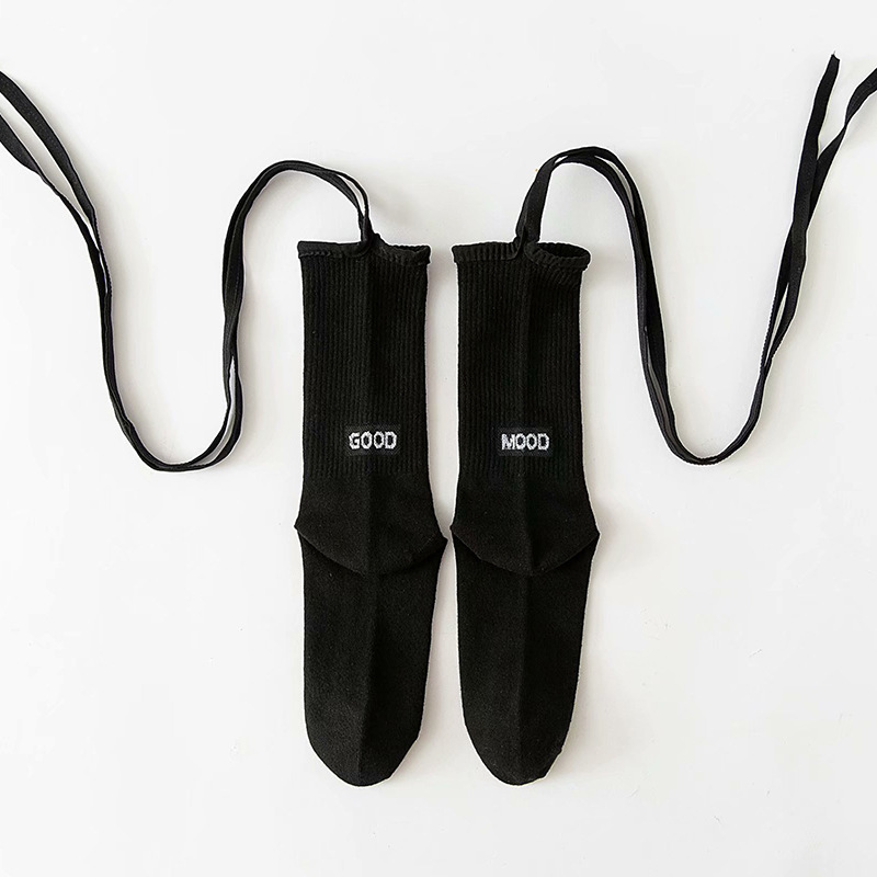 ファッションブランドの蛍光色のストラップのストッキングの女性ins風の夏の新型の吸汗レジャーの綿の靴下のメーカーの卸売り|undefined