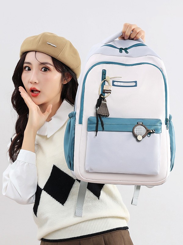 Luz y encantador estilo universitario retro contraste de color secundaria viajes de viajes