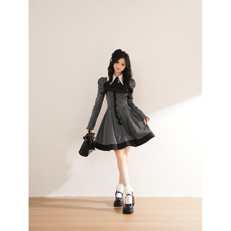 Gothic Dark Black and White Striped College Style Sweet Cool Lolita Gothic Waist-Cinching Dress New Spring/Summer Collection Gothic Dark Black and White Striped College Style Sweet Cool Lolita Gothic Waist-Cinching Dress New Spring/Summer Collection