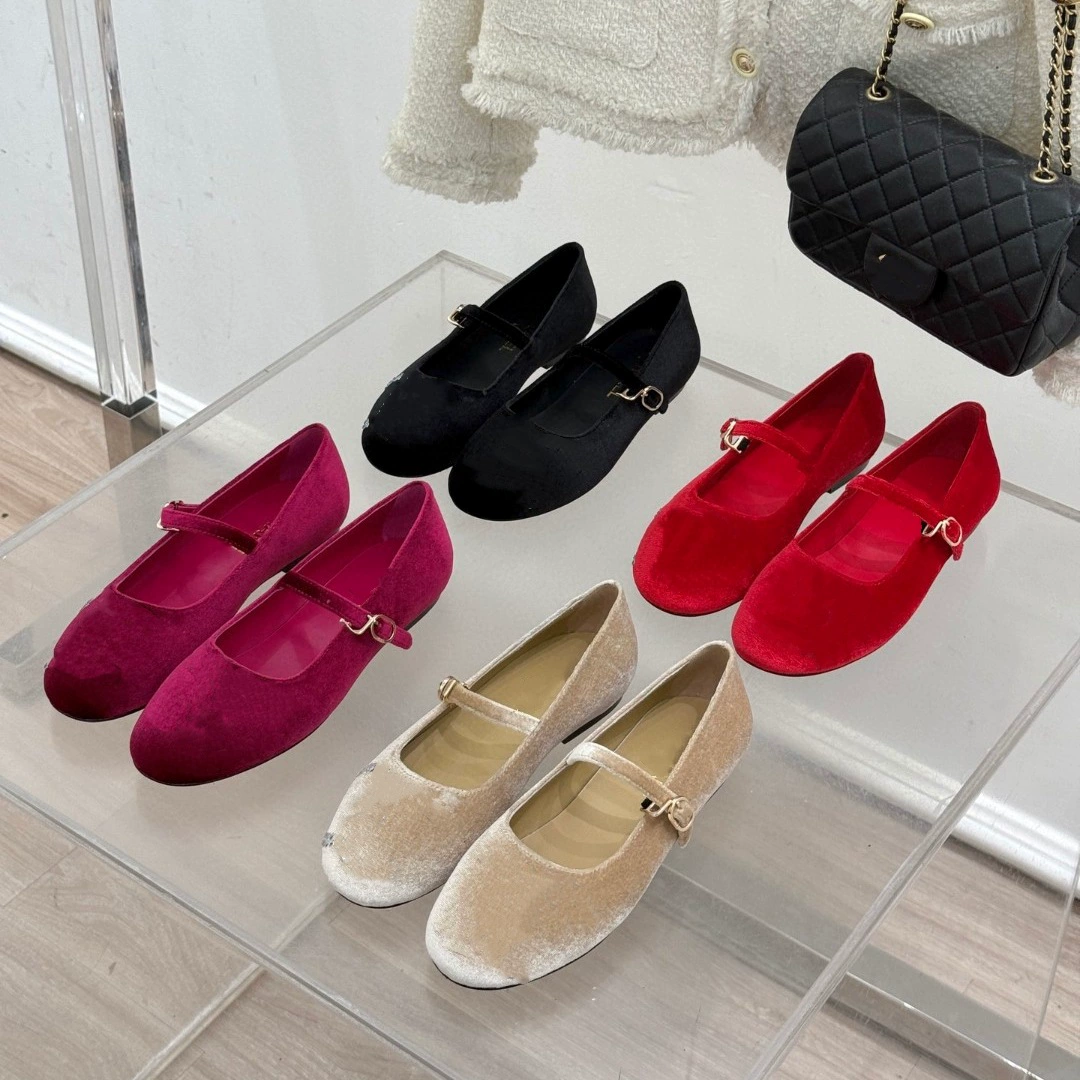 Мэри Джейн обувь женская весна 2025 новый кожаный низкий каблуки ретро замши