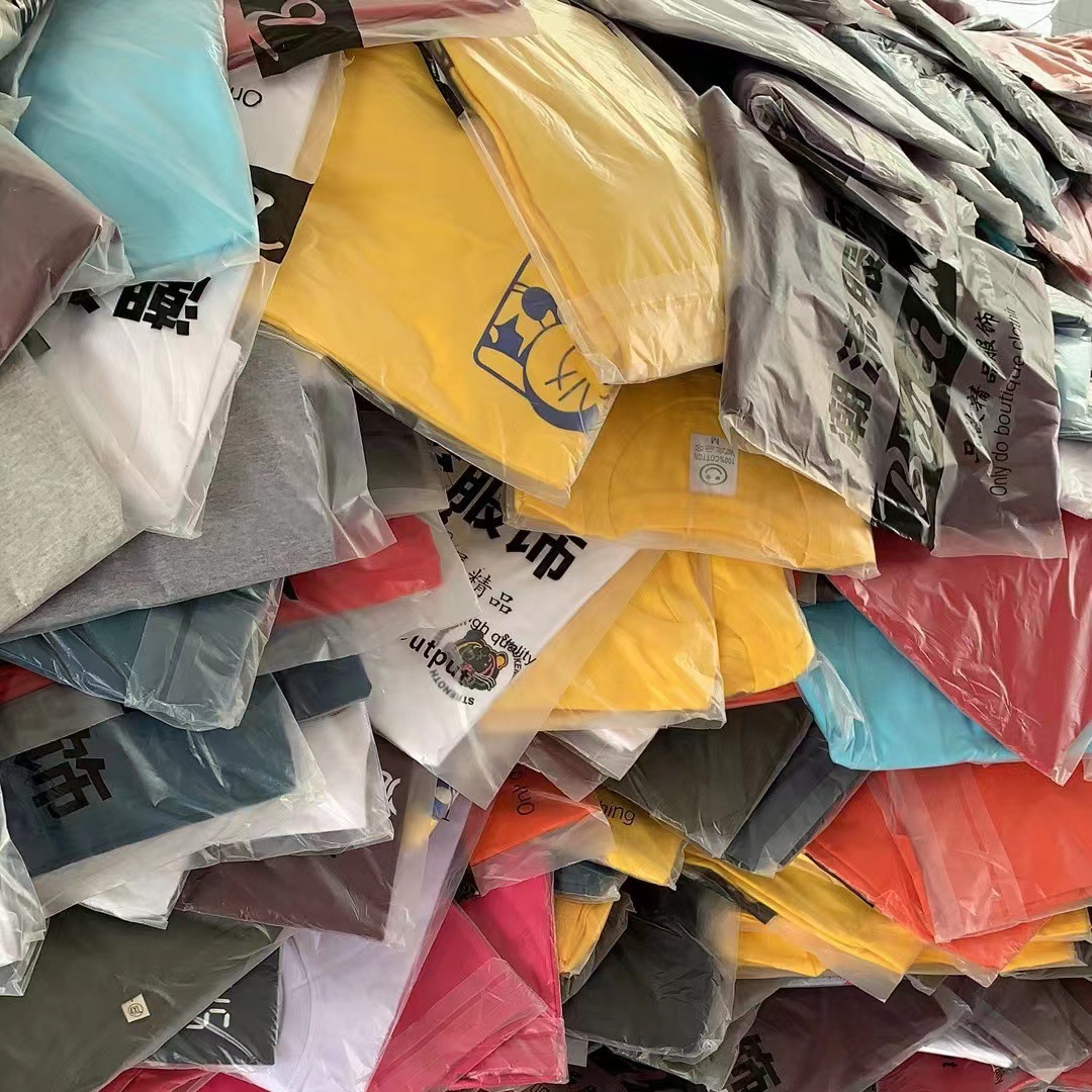 Ropa de Mercado Nocturno al por Mayor, Camisetas de Moda, Estilo Urbano Holgado de Verano, Puesto de Mercado, Ropa de Hombre de Manga Corta, Marca de Moda