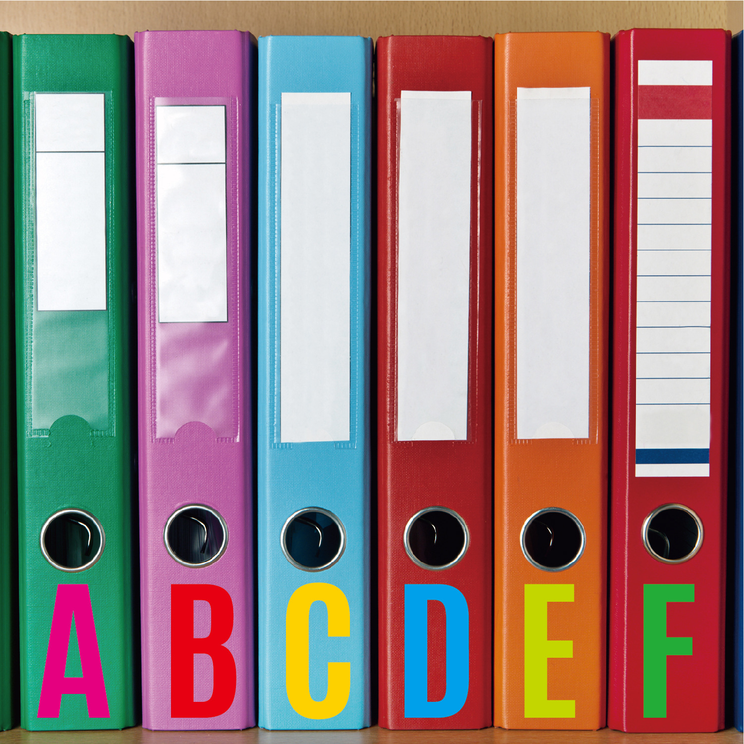 2英寸彩色精装字母贴纸 场景-04.jpg