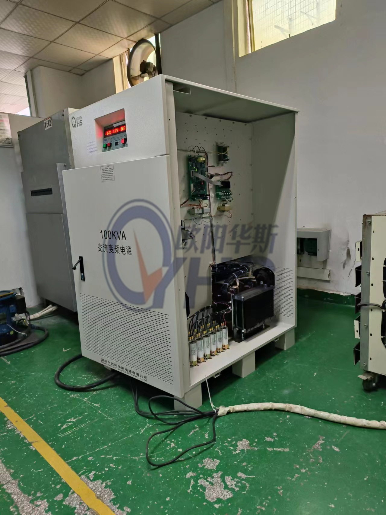 100KVA�����Ƶ��Դ�������ڣ����120V 60HZ�����Գ��ڲ�Ʒ