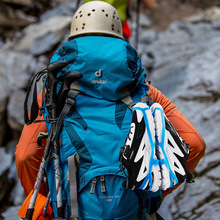简易户外鞋夹运动必登山硅胶鞋套鞋夹登山鞋夹挂硅胶防滑鞋夹