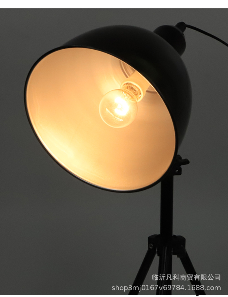 Black Still Life Sketch Light_10.jpg