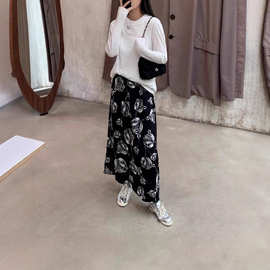 春夏薄款玫瑰花高腰压褶半身裙温柔遮肉显瘦后开叉直筒大码半身裙