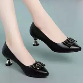 女式休闲单鞋;女式时装单鞋;女式运动单鞋