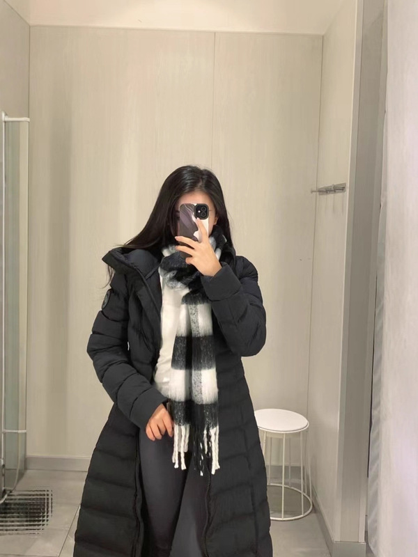 高品25年大鹅蒙家超轻鹅绒超长女士修身羽绒服休闲连帽外套|undefined
