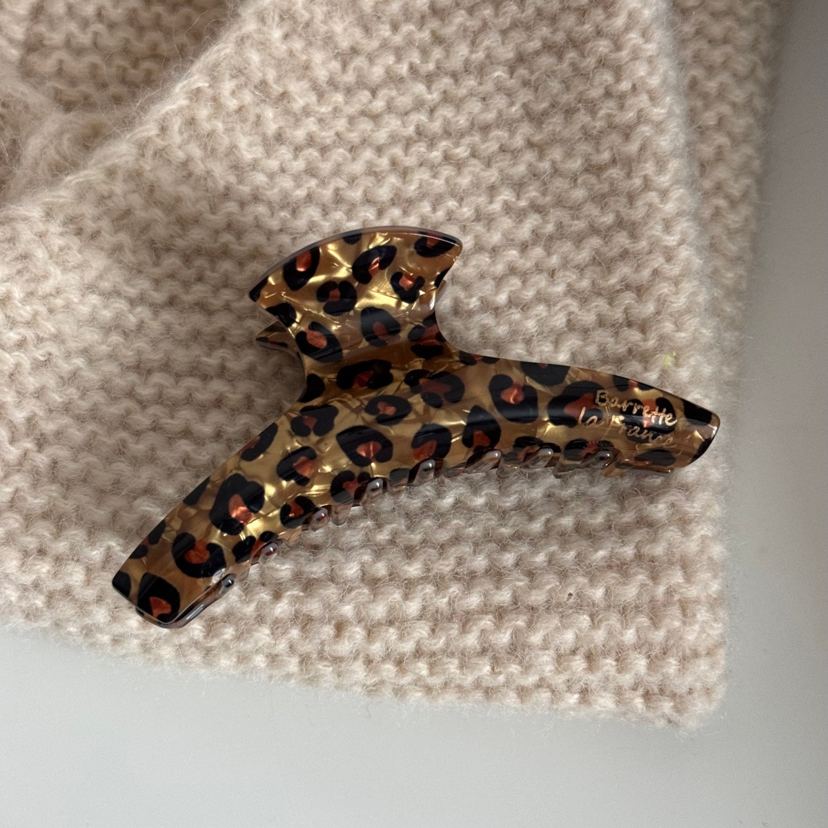 Leopardo acético clip de agarre de alta sensación de cabeza de mujer mitad de cabello pequeño clip de agarre clip de tiburón clip de cabello de lujo ligero accesorios para el cabello