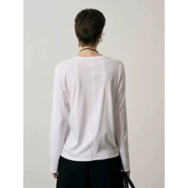 女式针织衫;女式衬衫;休闲裤